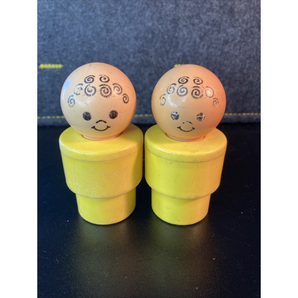 1974 2 Vintage Fisher Price‎ Little People Yellow Jumbo 3.5" Chunky Figure Bath